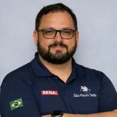 Weverton E. Lubask